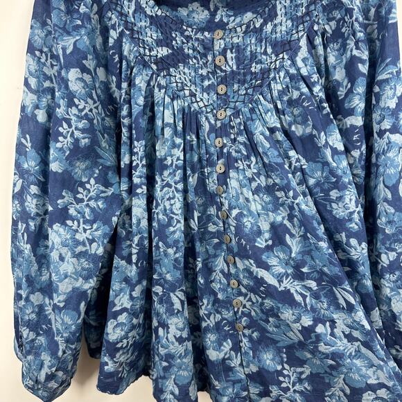 We the Free‎ Floral Blouse Small Blue Button Front - Picture 2 of 8